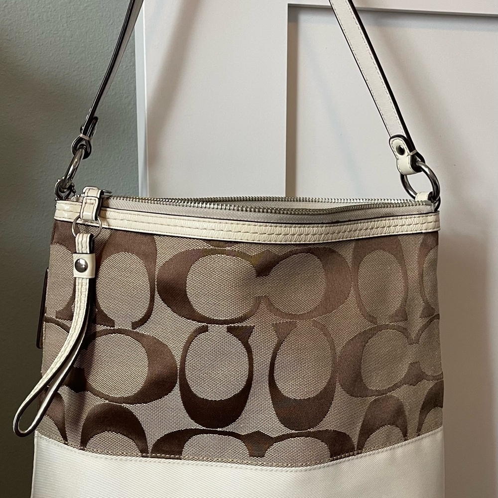 Coach Tan/Cream/Brown Vintage Logo Bag